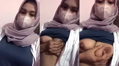 Bokep Hijab Zilla Pap Payudara Hot Viral Indo poster
