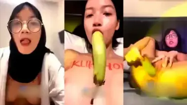 Cewek Hijab Indo Colmek Pakai Timun Gede, Live Ganas Viral poster
