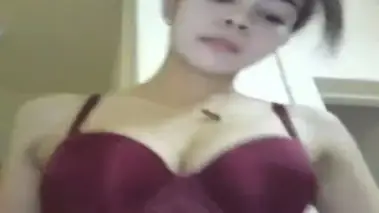 Kemaluan Legit Cewek Seksi Enak Banget Digenjot poster